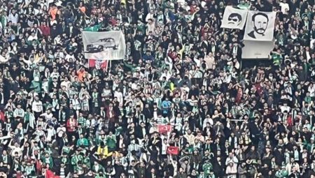 Bursaspor-Amedspor maçında açılan pankartlar nedeniyle 4 bireye gözaltı kararı