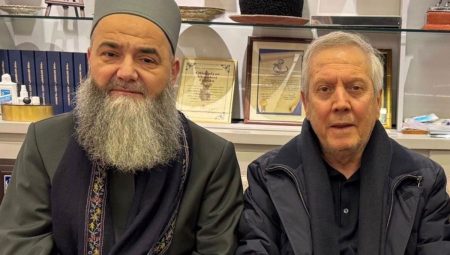 Cübbeli Ahmet Hoca’dan Aziz Yıldırım’a tebrik