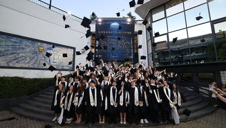 Irmak Lisesi 22. Periyot Mezunları Dünyaya Açılıyor
